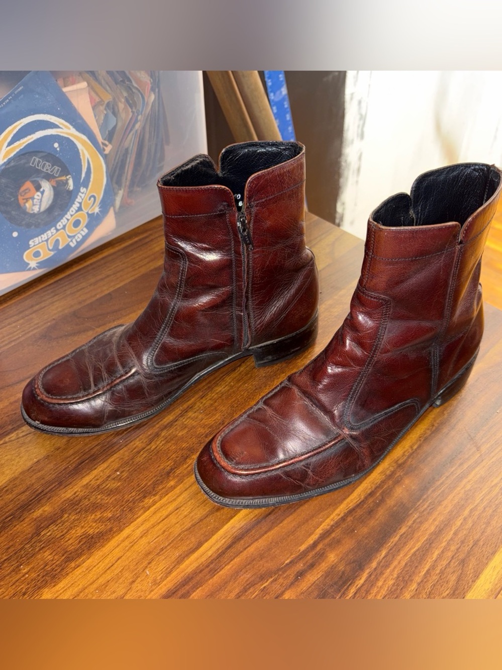 Florsheim Men's Burgundy Leather Zip Ankle Boots